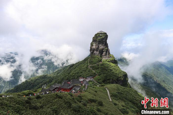 Galeria: paisagem do Monte Fanjing atrai turistas, sudoeste da China