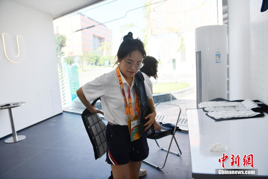 Universíade de Chengdu fornecerá coletes refrigerantes para voluntários