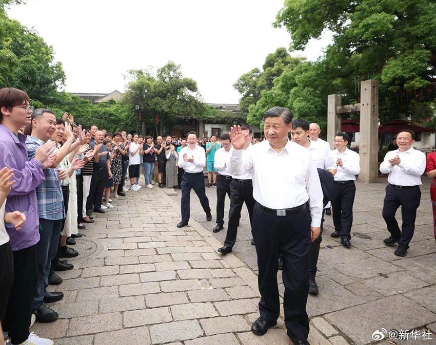 Xi Jinping inspeciona Suzhou, na Província de Jiangsu, leste da China