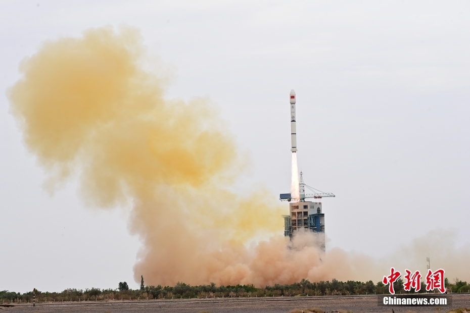 China lança com sucesso satélite de teste de tecnologia de Internet