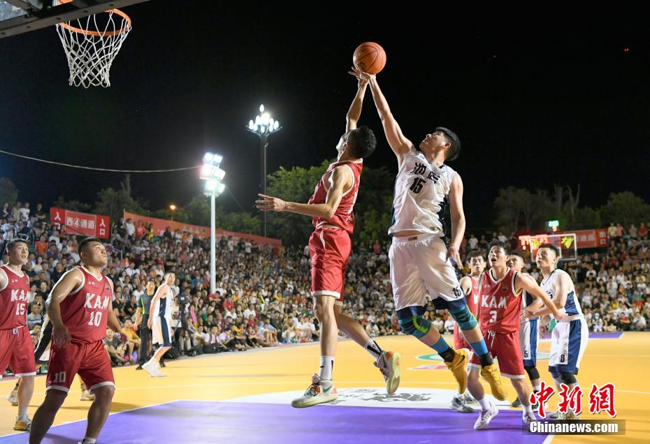 Organização de torneio rural de basquete prepara porco e ovelha como prémios em Fujian