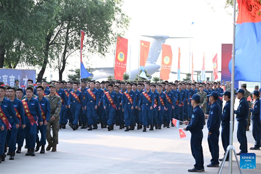 Força Aérea Chinesa recruta melhores cadetes de todos os tempos em 2023