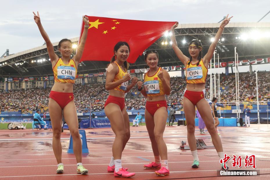 Universíade de Chengdu: China conquista medalha de ouro no revezamento 4x100m feminino