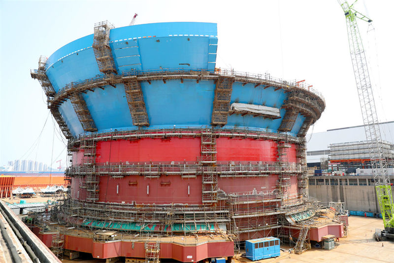 Qingdao: concluída construção do corpo principal de primeiro novo navio de produção, armazenamento e descarga