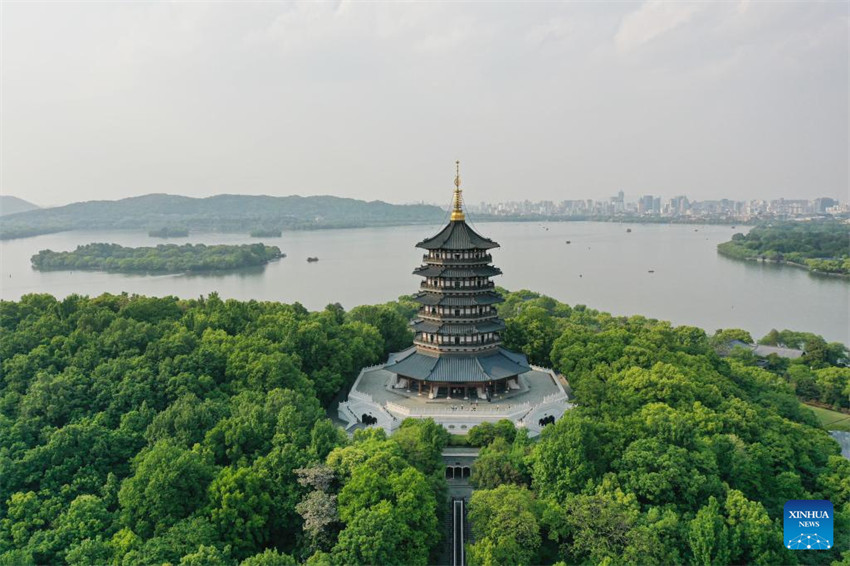 Vistas aéreas de Hangzhou, cidade-sede dos 19º Jogos Asiáticos