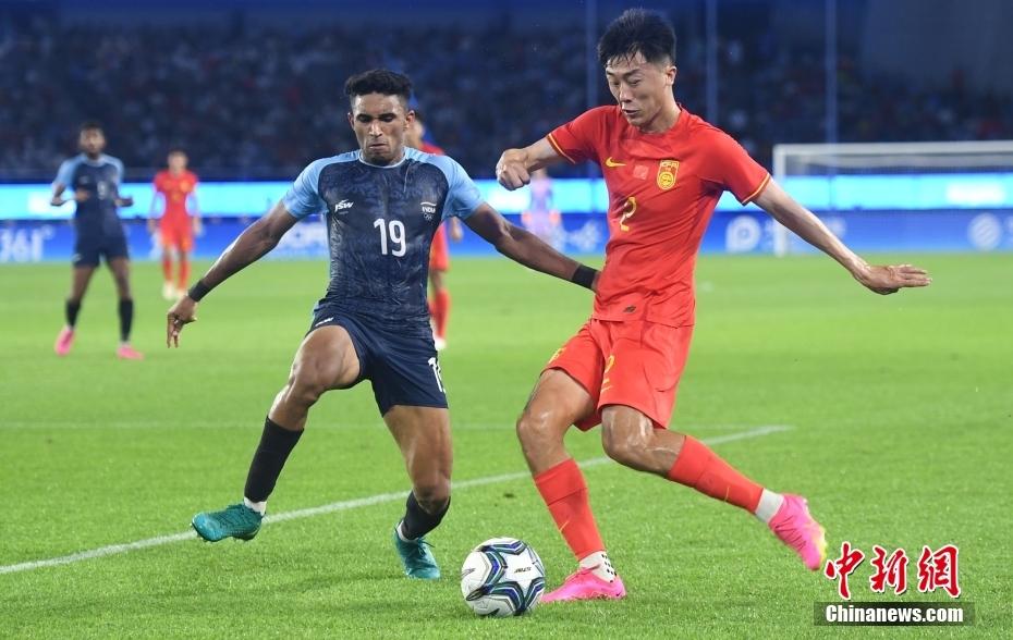 Jogos Asiáticos de Hangzhou: equipe de futebol chinesa vence Índia por 5 a 1