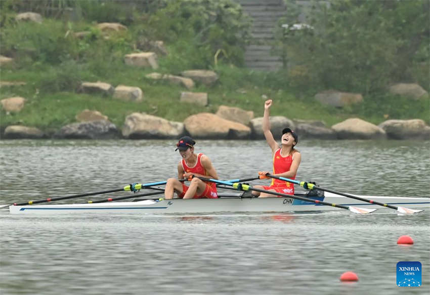 China ganha ouro de abertura dos Jogos Asiáticos de Hangzhou no remo