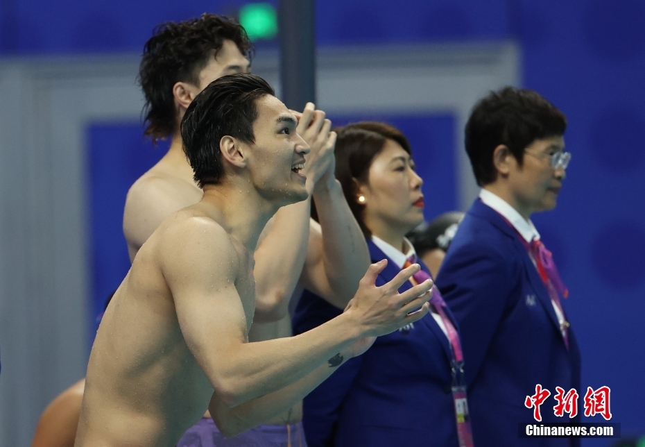 China conquista título de revezamento 4x100m medley misto