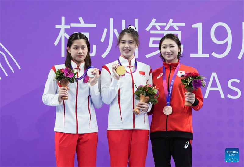 Nadadora campeã olímpica Zhang Yufei conquista 6º ouro em Jogos Asiáticos de Hangzhou