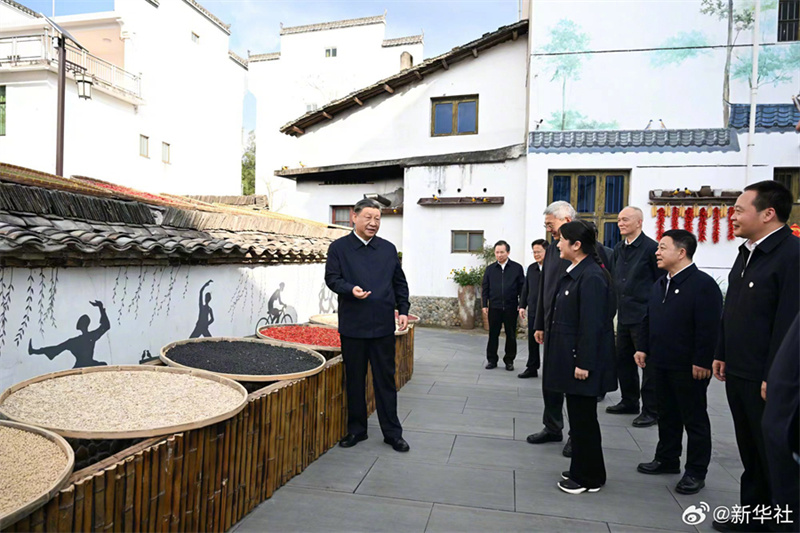 Xi Jinping inspeciona Jingdezhen e Shangrao, na Província de Jiangxi, no leste da China