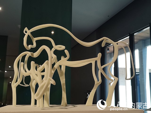 Inaugurada primeira Exposição Internacional de Escultura Artística de Hohhot