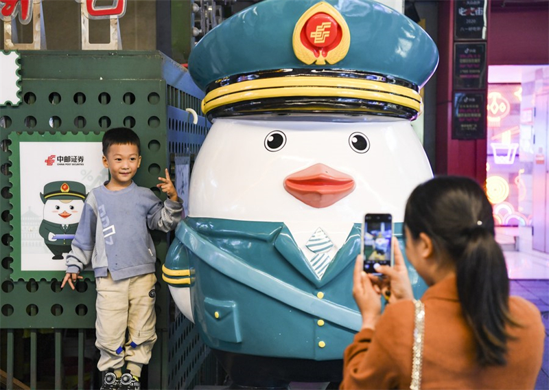 Uma antiga rua de serviços postais se torna um destino turístico popular após uma reforma em Chongqing