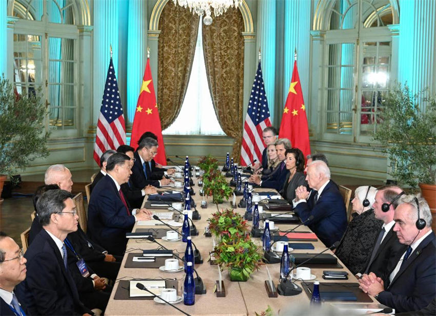 Xi Jinping e Biden falam sobre questões estratégicas críticas para relações China-EUA e o mundo