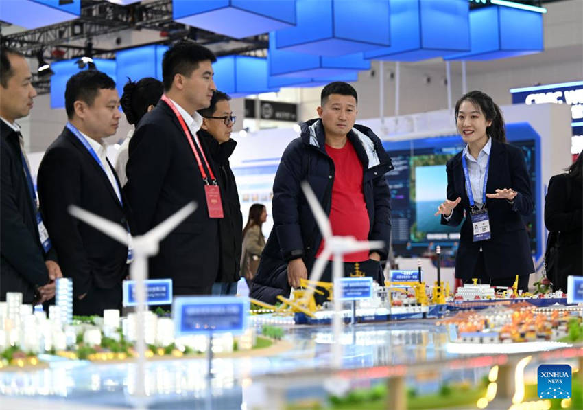 Expo Internacional da Indústria de Navegação é inaugurada no norte da China