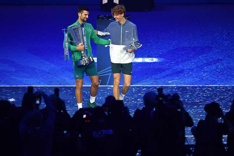 Djokovic conquista o 7º Finals quebrando novo recorde