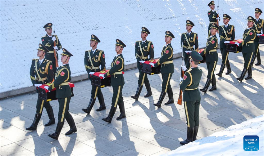 São enterrados em Shenyang restos mortais de soldados dos Voluntários do Povo Chinês retornados da República da Coreia