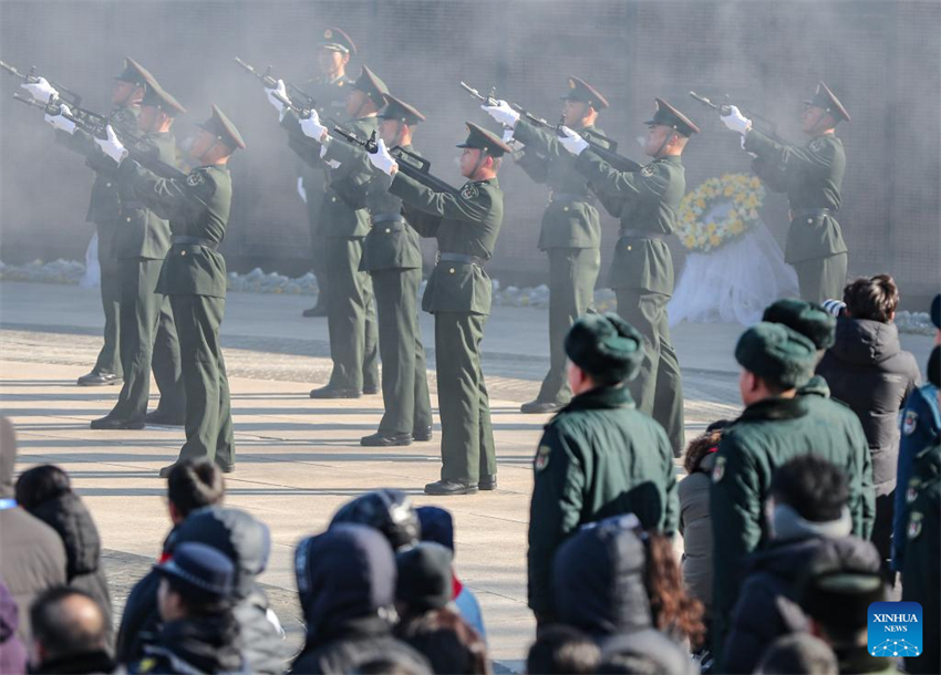 São enterrados em Shenyang restos mortais de soldados dos Voluntários do Povo Chinês retornados da República da Coreia