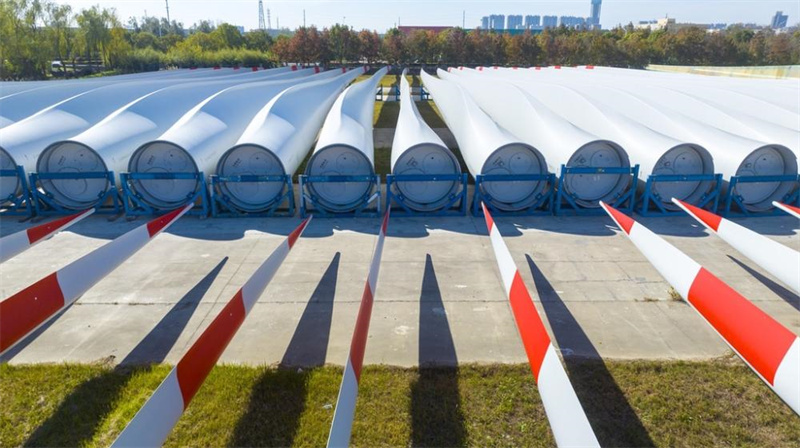 Lâminas para turbinas eólicas fabricadas em Yancheng têm boas vendas no exterior