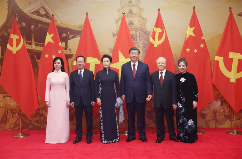 China e Vietnã concordam em construir uma comunidade com futuro compartilhado que possui significado estratégico