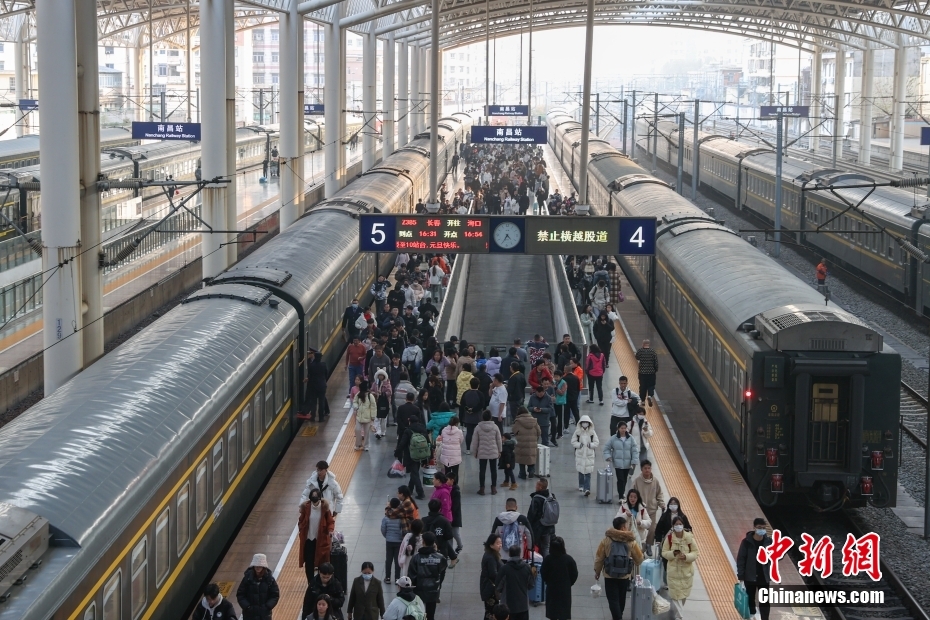 China registra 135 milhões de viagens domésticas no feriado de Ano Novo