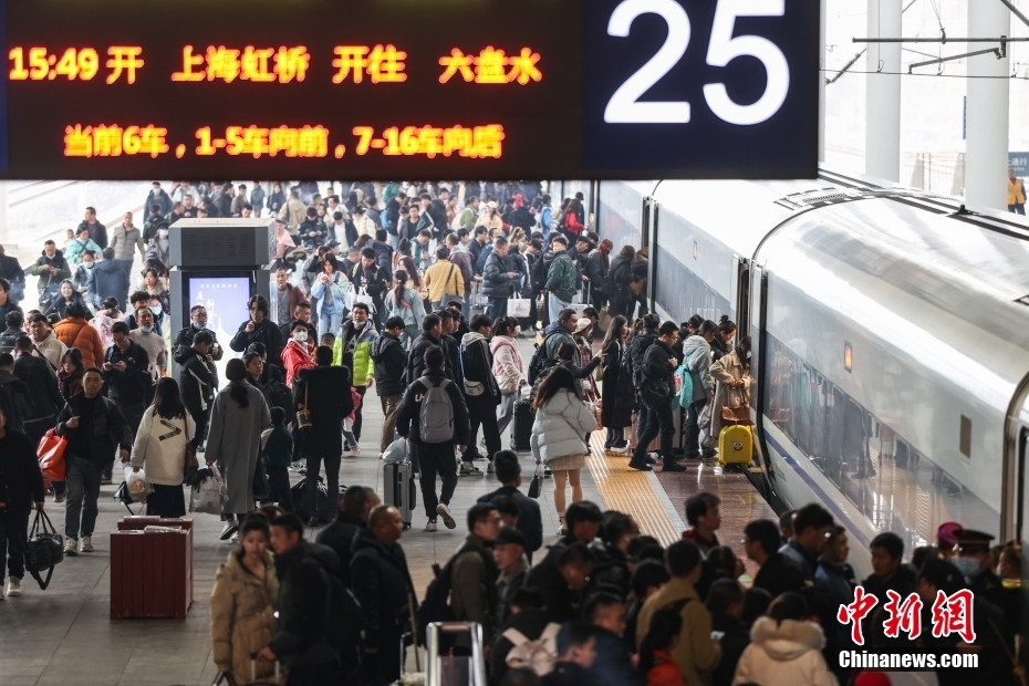 China registra 135 milhões de viagens domésticas no feriado de Ano Novo