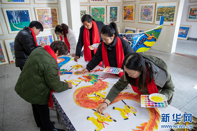 Galeria: costumes populares nas pinturas dão boas-vindas ao Ano do Dragão