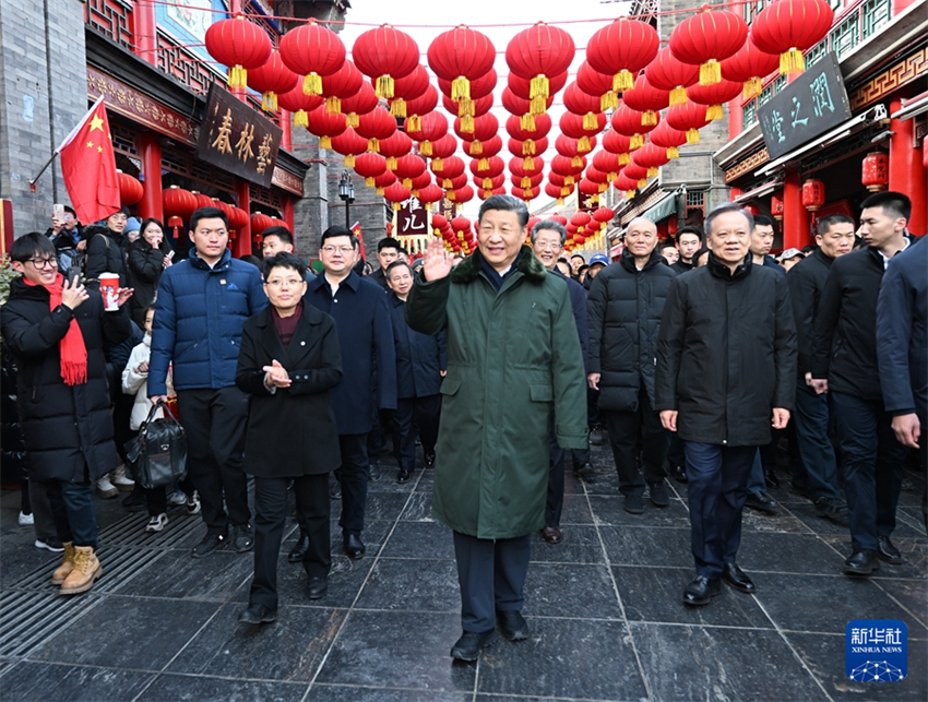 Xi Jinping envia cumprimentos da Festa da Primavera a todos os chineses