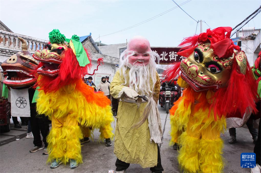 China a postos para celebrar Festival das Lanternas