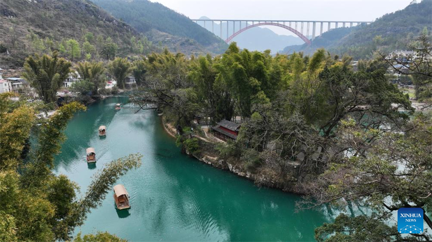 Galeria: vista do local cénico de Daxiaojing em Guizhou, no sudoeste da China