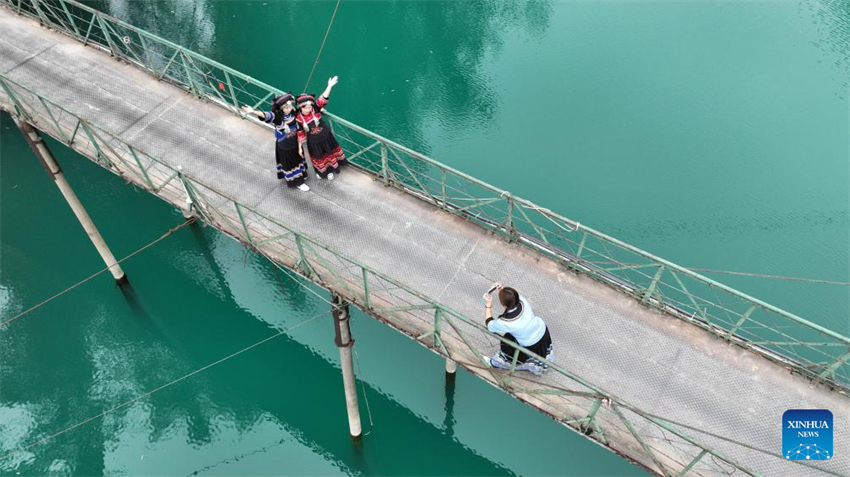 Galeria: vista do local cénico de Daxiaojing em Guizhou, no sudoeste da China