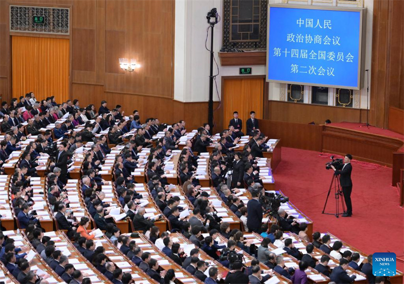 A 3ª reunião plenária da 2ª sessão do 14º Comitê Nacional do CPPCCh foi realizada em Beijing