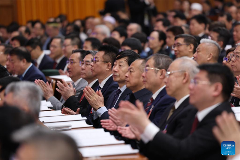A 3ª reunião plenária da 2ª sessão do 14º Comitê Nacional do CPPCCh foi realizada em Beijing