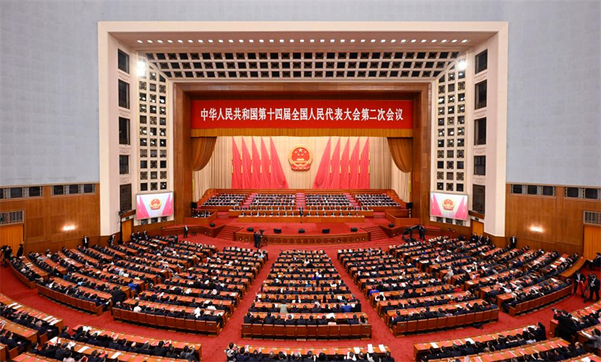 Legislatura nacional da China realiza reunião de encerramento da sessão anual