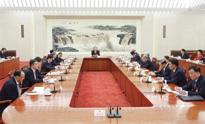 Legislatura nacional da China conclui sessão anual