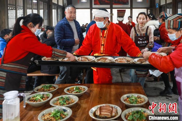 Sichuan: aldeias locais mantêm tradições culinárias distintas