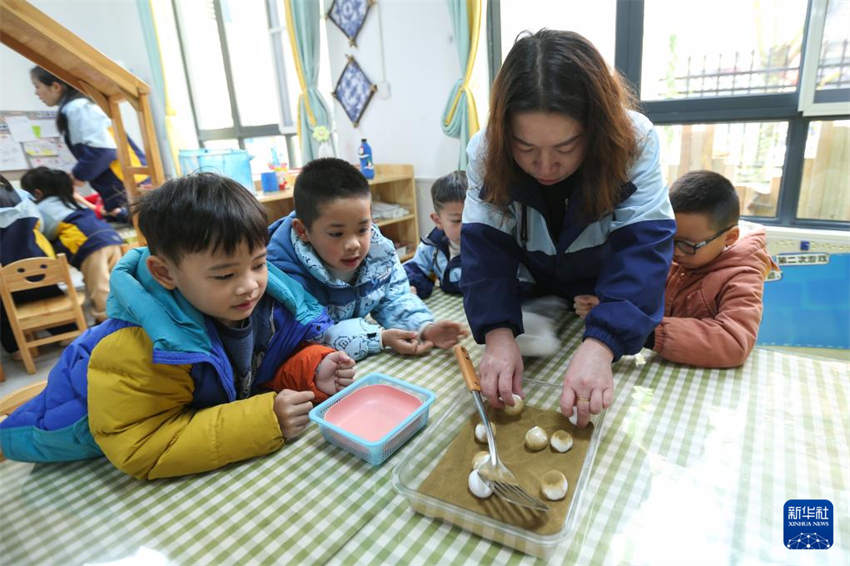 China celebra equinócio de primavera