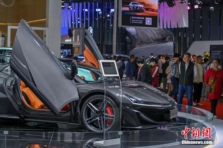Exposição Internacional de Automóveis de Hainan 2024 é inaugurada.