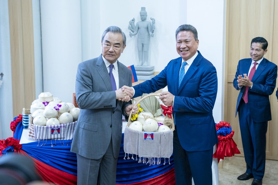 China e Camboja avançarão na construção de comunidade com futuro compartilhado de alta qualidade, alto nível e alto padrão
