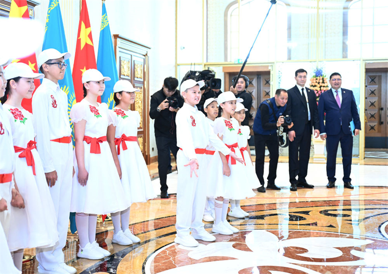 Xi Jinping chega ao Cazaquistão para 24ª reunião do Conselho de Chefes de Estado da OCS e visita de Estado