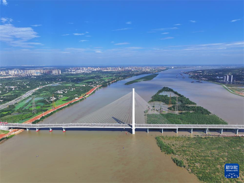 Ponte Xiangluzhou em Changsha é oficialmente aberta ao tráfego