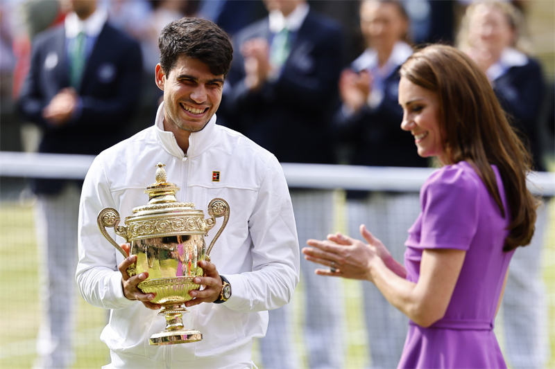 Princesa Kate participa da cerimônia de premiação de Wimbledon