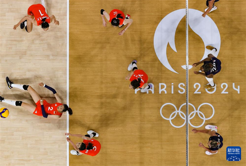 China começa vitoriosa contra os EUA no vôlei feminino