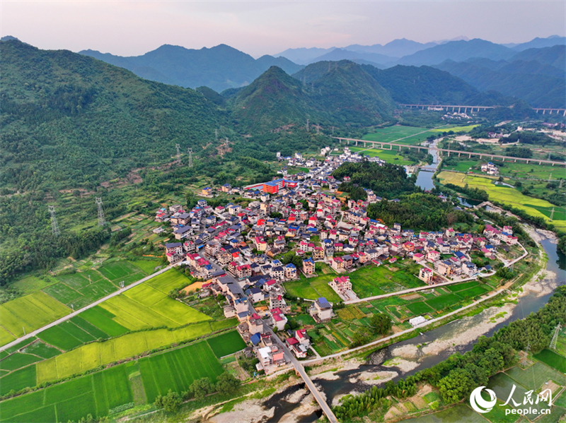 Galeria: beleza das aldeias do leste da China no início do outono