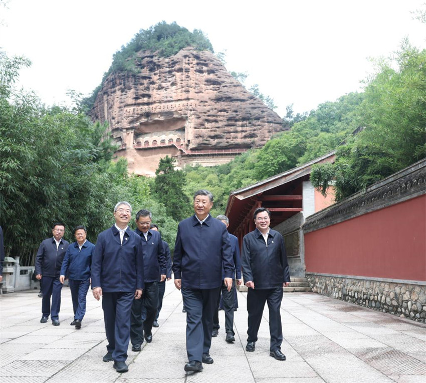 Xi Jinping faz inspeções nas províncias de Shaanxi e Gansu, no noroeste da China