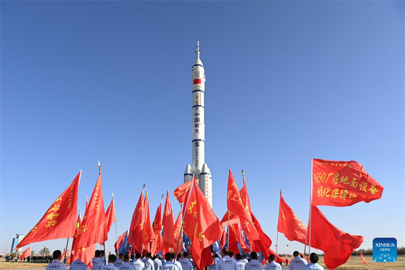 China se prepara para lançar nave espacial tripulada Shenzhou-19