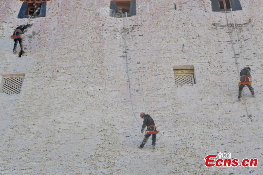 Galeria: Palácio de Potala submetido a renovação anual