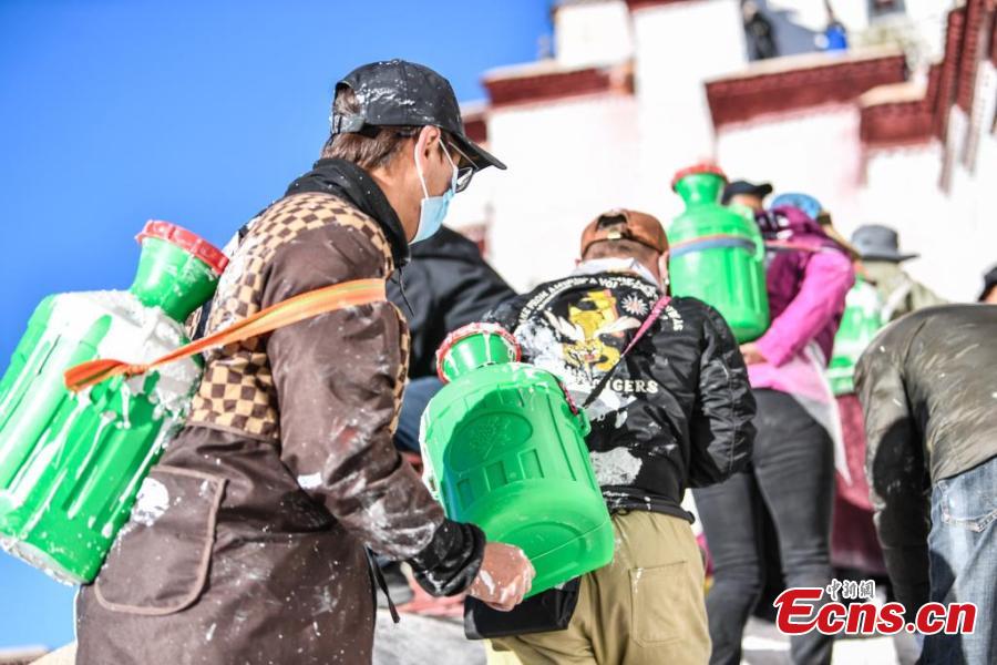 Galeria: Palácio de Potala submetido a renovação anual