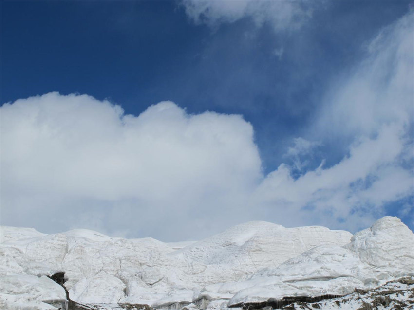 Cientistas extraem o maior núcleo de gelo em Xizang