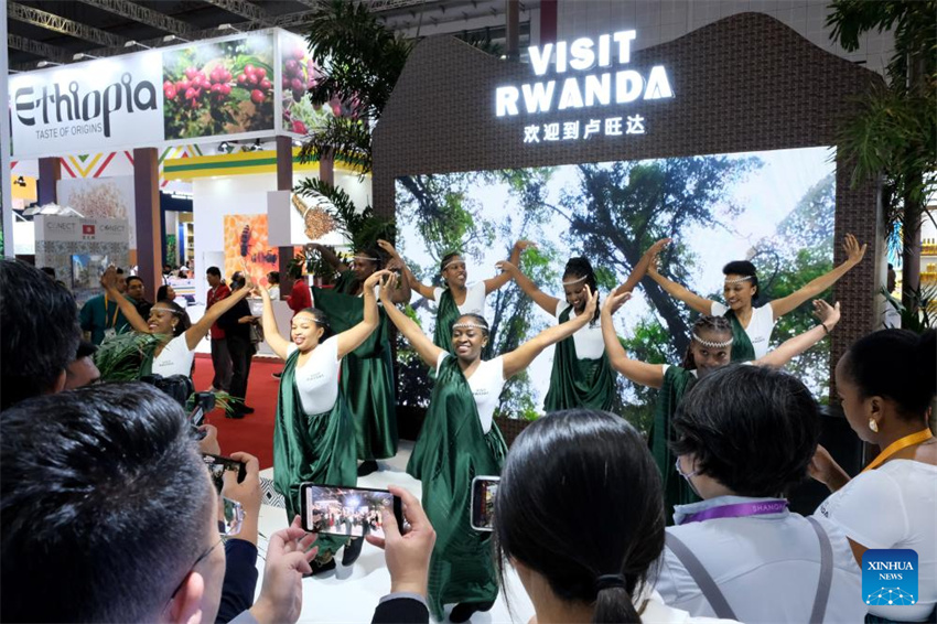 7ª CIIE realiza diversas atividades culturais para promover intercâmbio entre pessoas