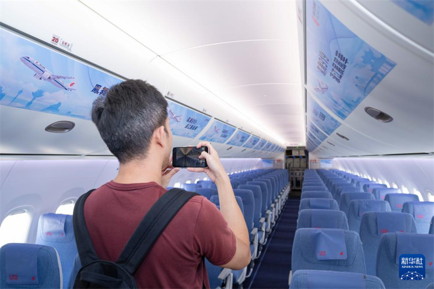 Avião comercial chinês C919 faz sua estreia na RAEM